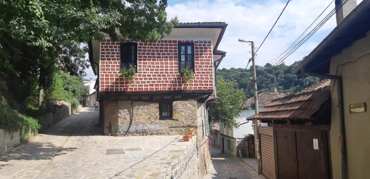 The Red Konak Villa Veliko Tárnovo Exterior foto